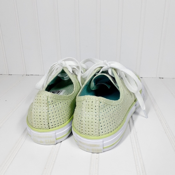 NEW Converse Chuck Taylor All Star Perforated JUNIOR shoe size 4 F41 - Picture 6 of 15